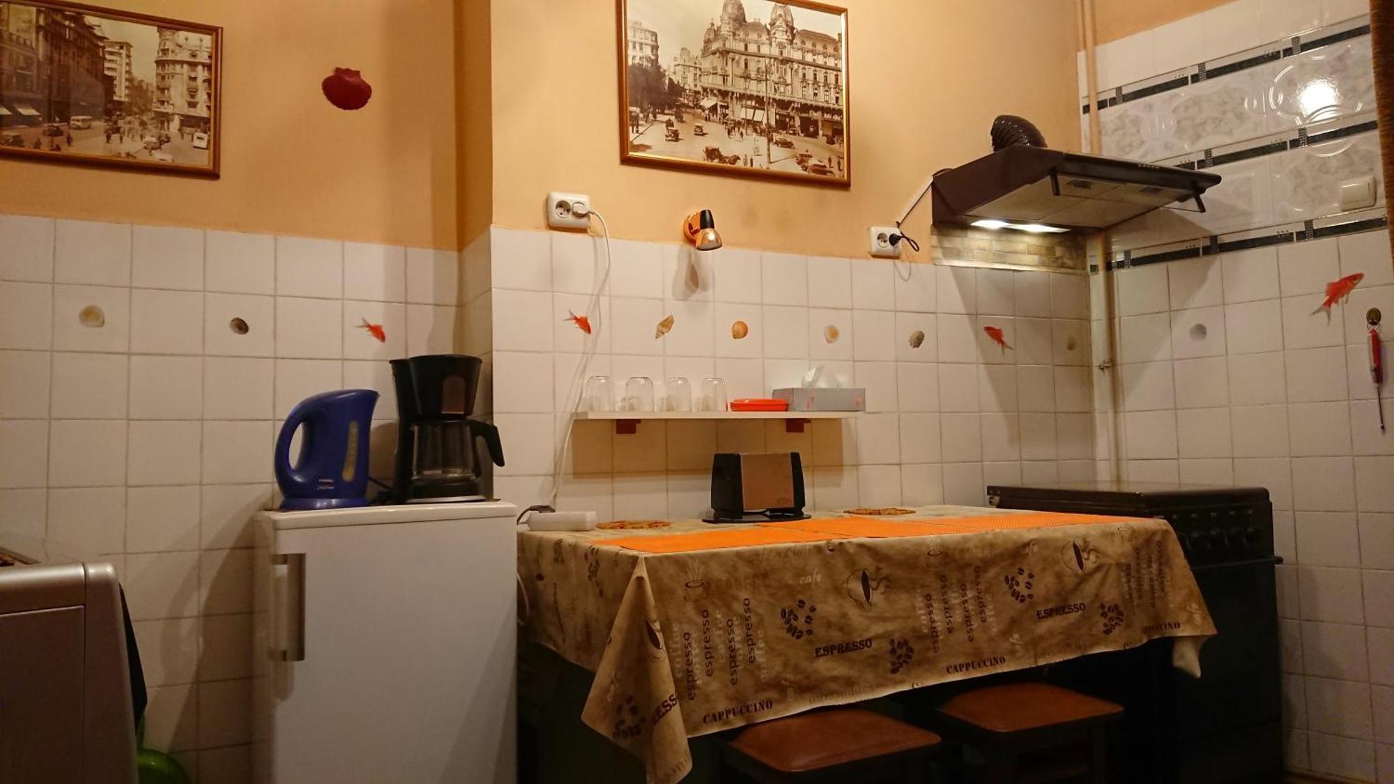 Rompromo Plus Accommodation بوخارست المظهر الخارجي الصورة