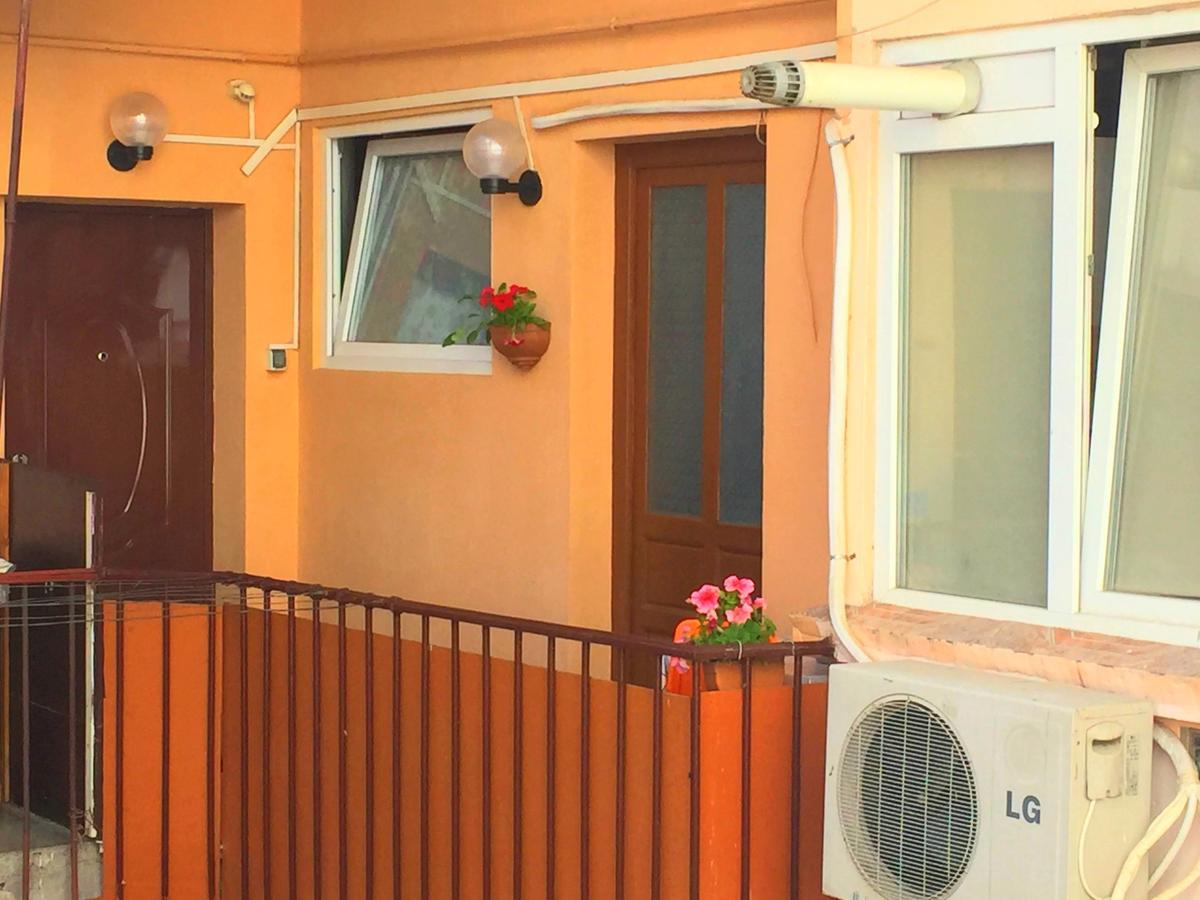 Rompromo Plus Accommodation بوخارست المظهر الخارجي الصورة